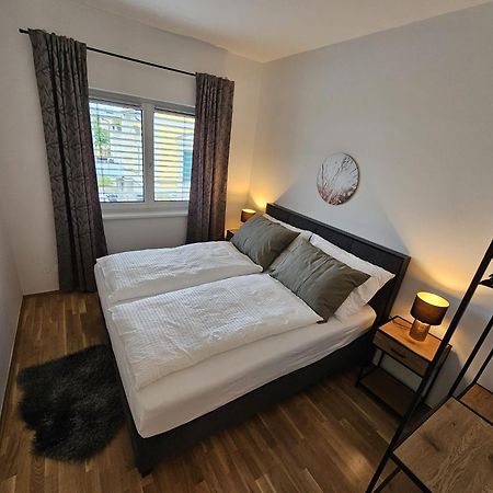 Apartment Leibnitz Im Zentrum Nahe Am Bahnhof Und Der Suedsteirischen Weinstrasse Экстерьер фото